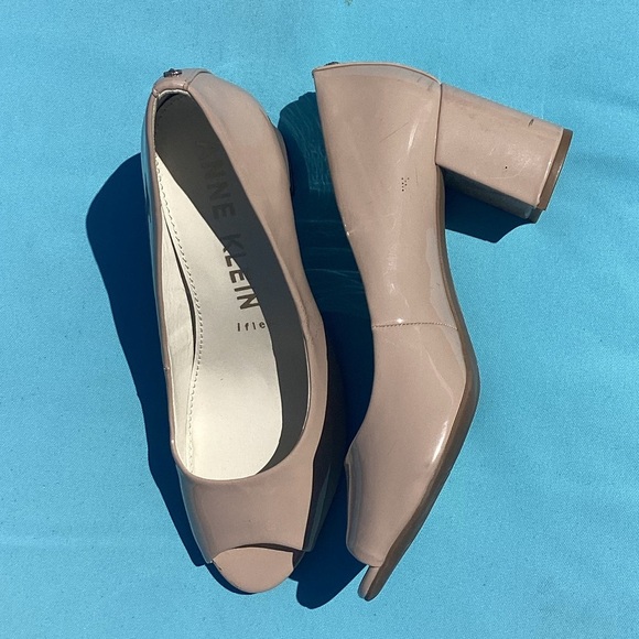 Peep Toe Heel Bundle! - Picture 14 of 15